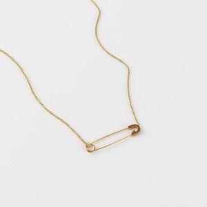 Plunder brand- Fia necklace. Gold plated stainless steel